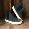 LETIZIA SPORT <br/> PETROL SUEDE WITH STINGRAY TOE